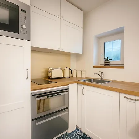 Joli 2 Pieces Au 15eme * Paris