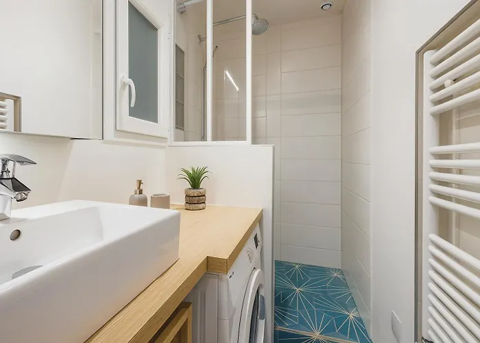 Apartment Joli 2 Pieces Au 15eme