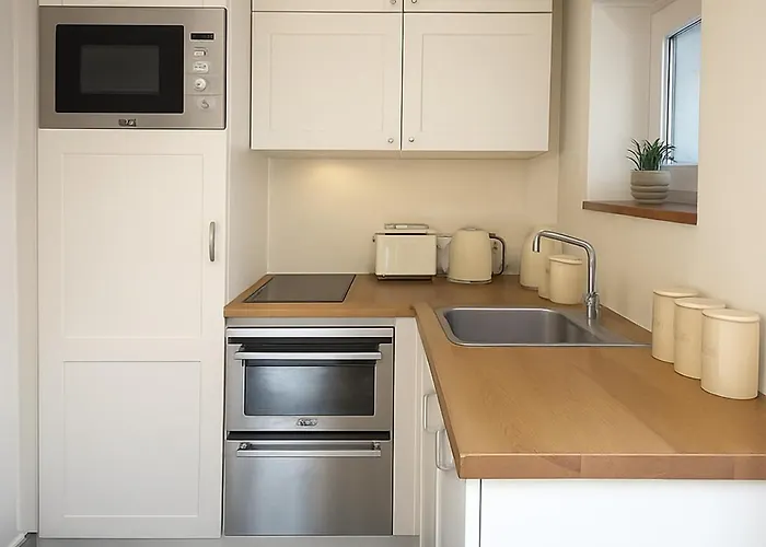 Joli 2 Pieces Au 15eme Paris